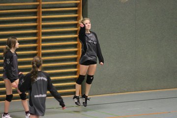 Bild 376 - U18w 2.Tag am 3.12.11